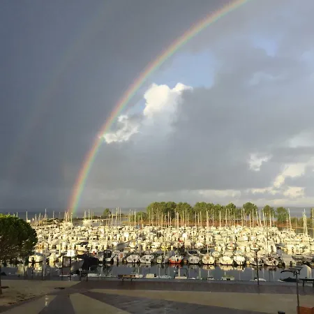 Maison De Vacance 우르탱